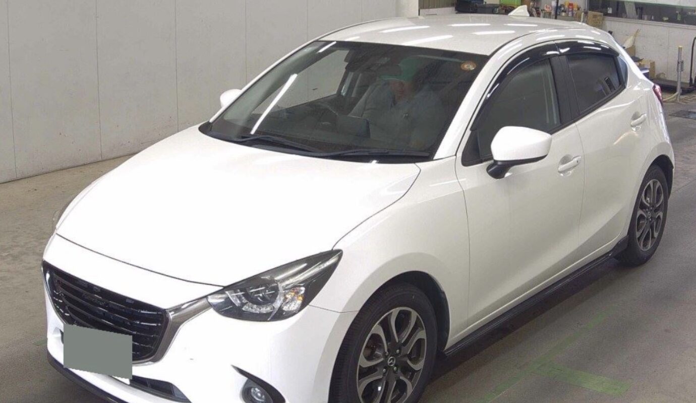 MAZDA DEMIO XD TOURING