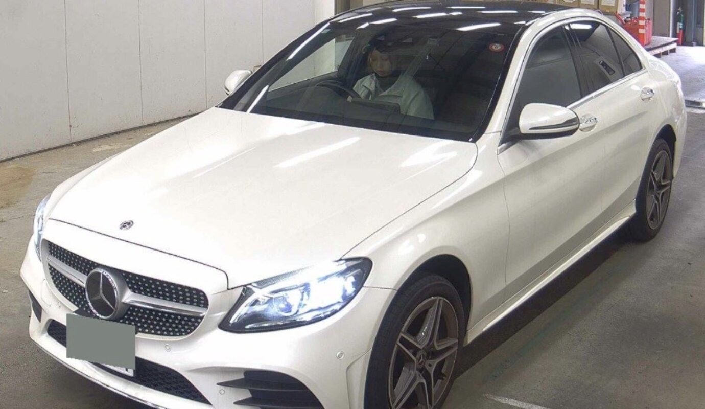 MERCEDES BENZ C-CLASS