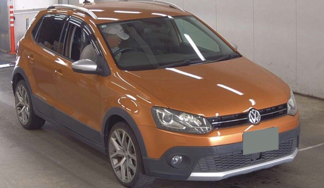 VOLKSWAGEN CROSSPOLO