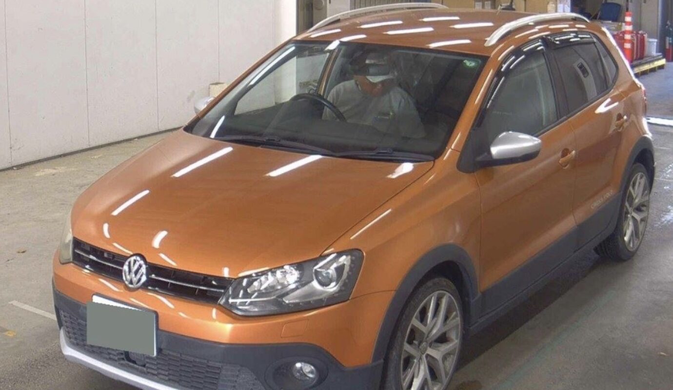 VOLKSWAGEN CROSSPOLO