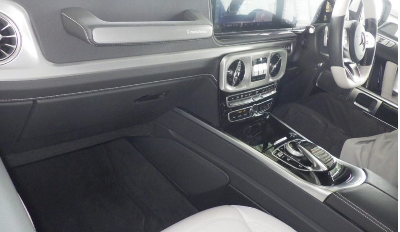 MERCEDES BENZ G-CLASS