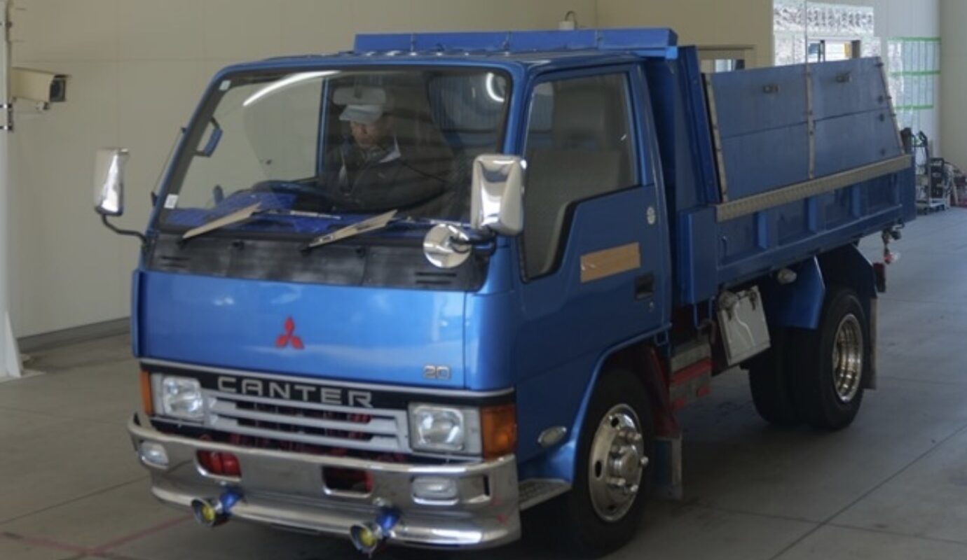 MITSUBISHI CANTER DUMP