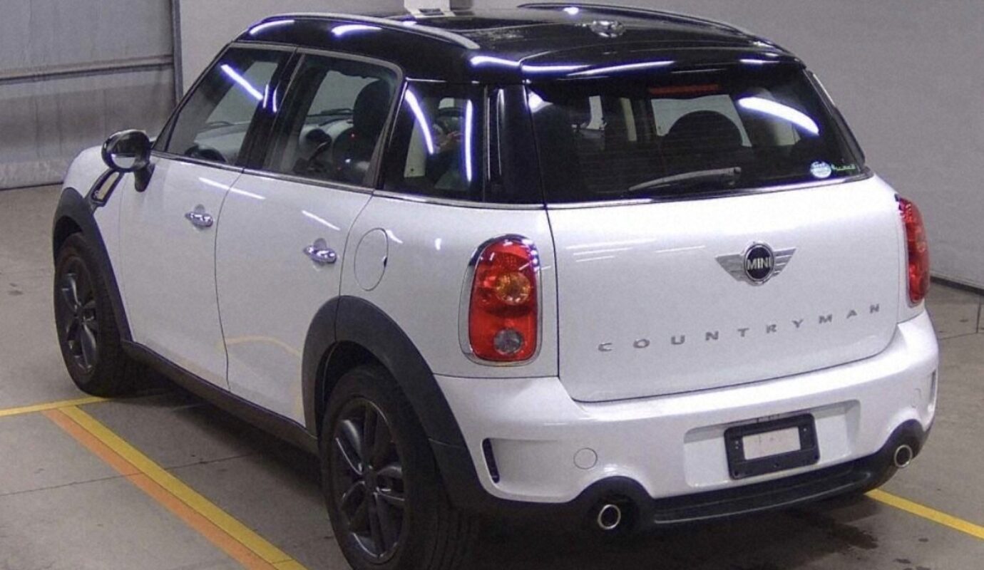 MINI COOPER CROSSOVER