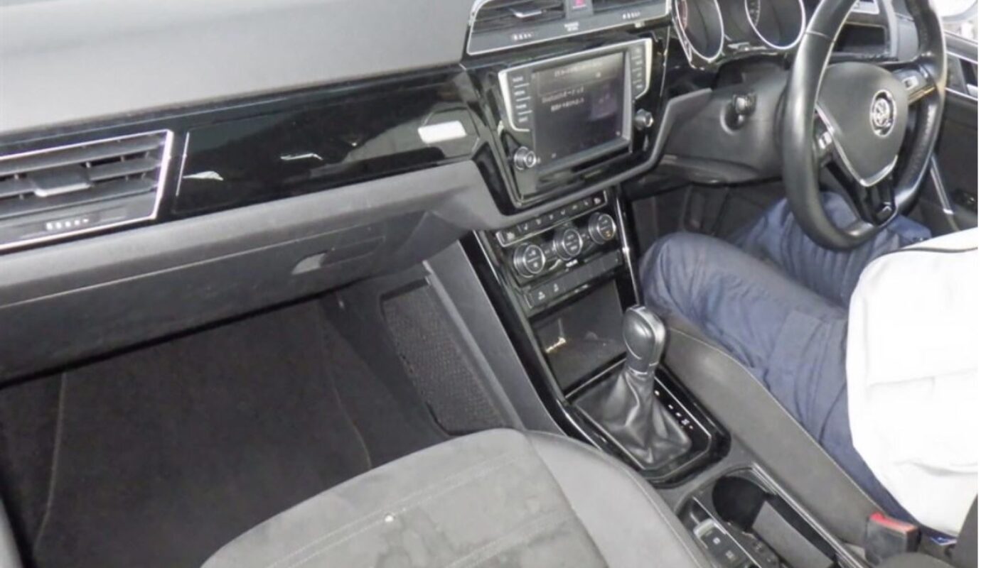 Volkswagen Golf Touran