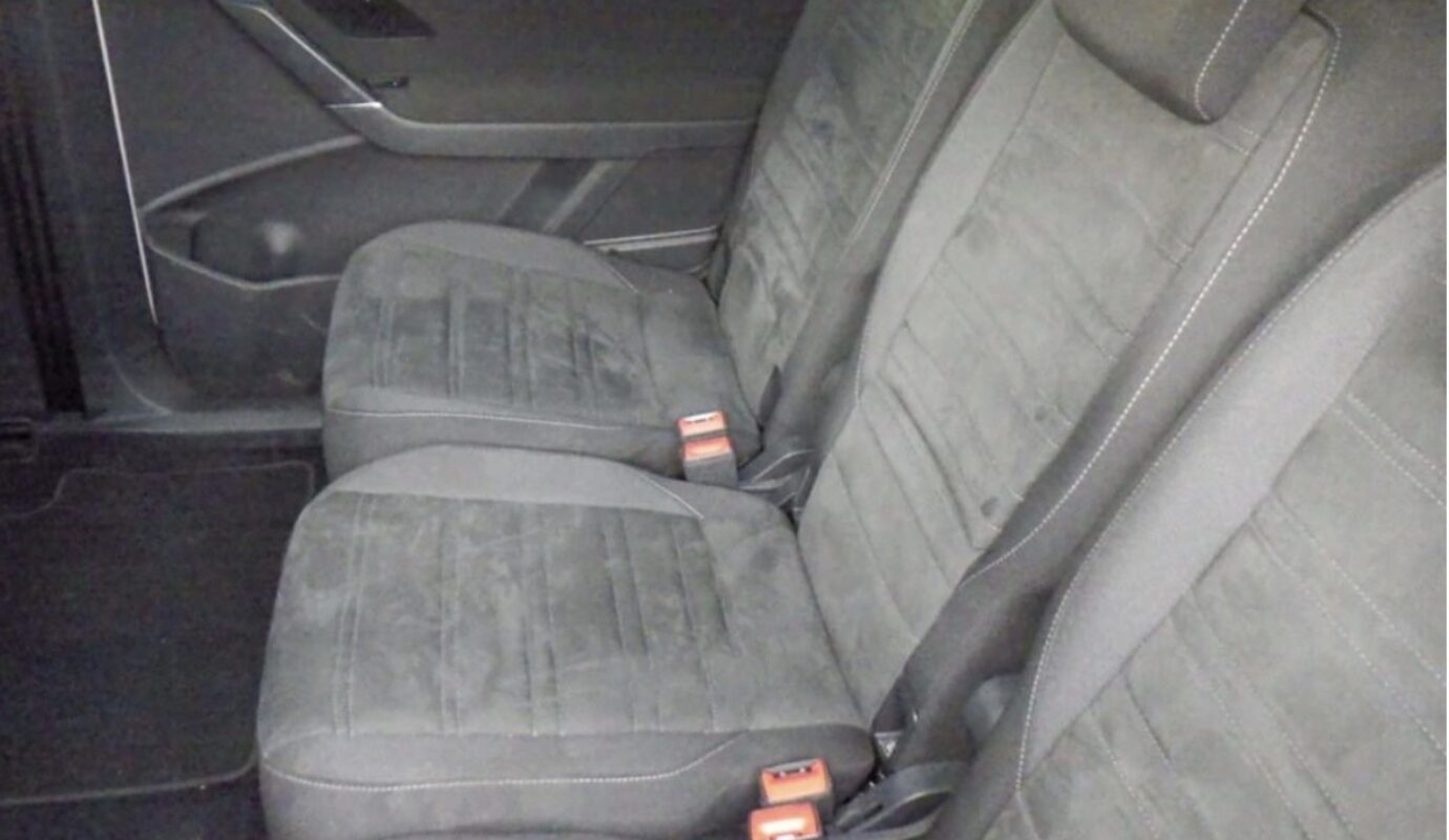 Volkswagen Golf Touran